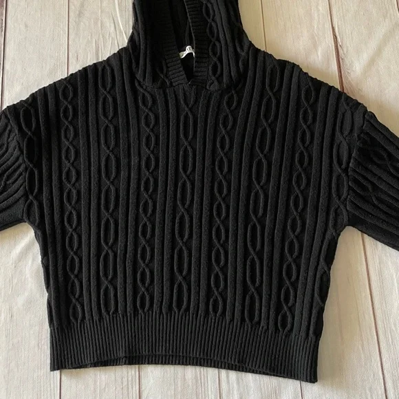 Cloth by Design Cozy Cable Knit Sweater Hoodie Womens L Black Cropped Super Soft - Picture 2 of 10